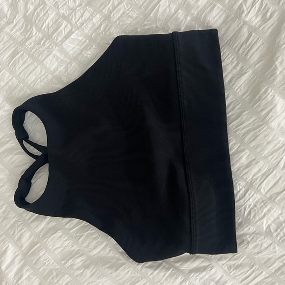 Lululemon long line ribbed energy bra size 6 - Picture 1 of 2